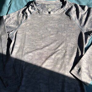 Nobull longsleeve shirt size M in blue camo